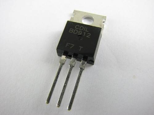 1806feeb2804fd082df425afb11c6a01.jpg Tranzystor BD912