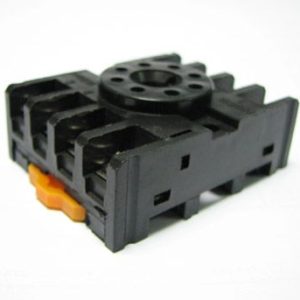 Gniazdo do przekaźnika z zaciskami śrubowymi F-083A