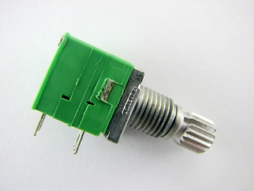 35c00182272516a470c03ec953c99b1e.jpg Potencjometr obrotowy TP WH9011AK-1-B100K L-15 T18