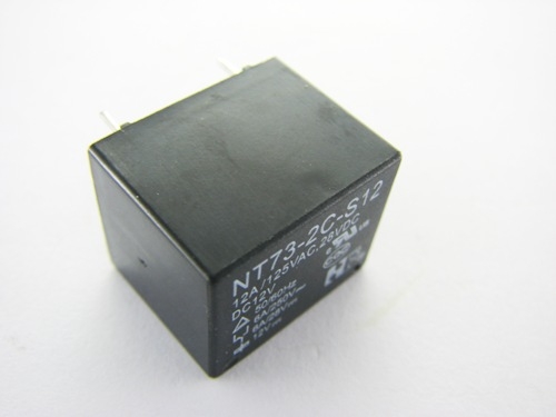 Przekaźnik miniaturowy NT73-2-C-S-12VDC