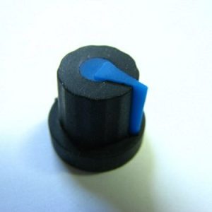 Gałka 1001 CZARNA WSKAŹNIK NIEBIESKI 0Ś 6MM