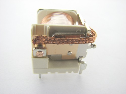 78f08d3849cc6740e07e34df4f23fe52.jpg Przekaźnik samochodowy LA-12E