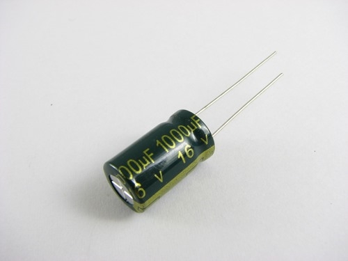 Kondensator elektrolityczny 1000UF 16V