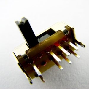 d9cf5788dcd0be3ca90e3600cb35e073.jpg Przełącznik suwakowy SK23D07VG5