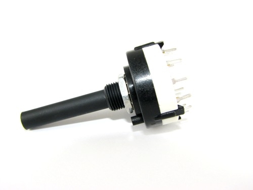 e97850c07e2994a724a16c879a0a08b3.jpg Przełącznik obrotowy RS-1P-P