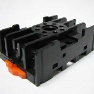 Podstawka  do przekaźnika z zaciskami śrubowymi PF-085A