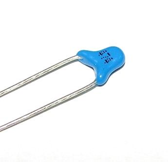 eeb4118b5be7727707b25b47db7d7370.jpg Kondensator ceramiczny 100nF 50V