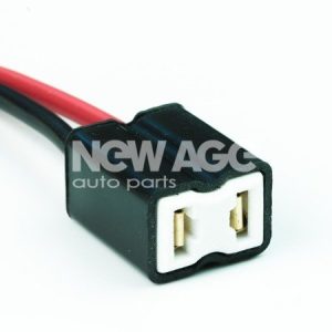 eec1734c995675425680a50c16d67e9f.jpg Wtyk żarówki H-7 ceramiczny na wiązce przewodów