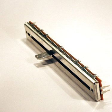 Potencjometr suwakowy TP SL10091N-A10K L-10B