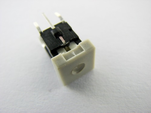 f8146e1c7cf3fc5b4b05dcedd75349e8.jpg Przełącznik klawiaturowy podświetlany TC013-N11ASXGRRXX