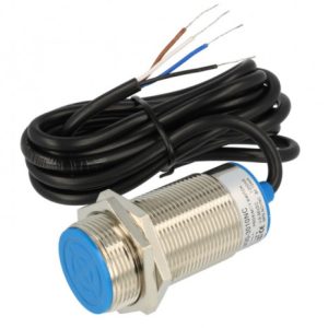 0000004291.jpg CZUJNIK INDUKCYJNY LM30-3010NC YUMO