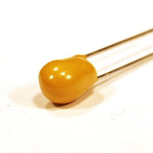 KON.TANTAL  22UF 16V  P=2.5 0349485935  ROHS